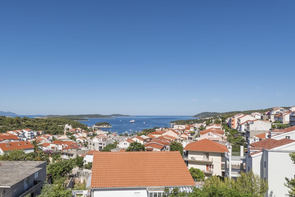 Maki Exclusive Apartments Hvar Town Ruang foto